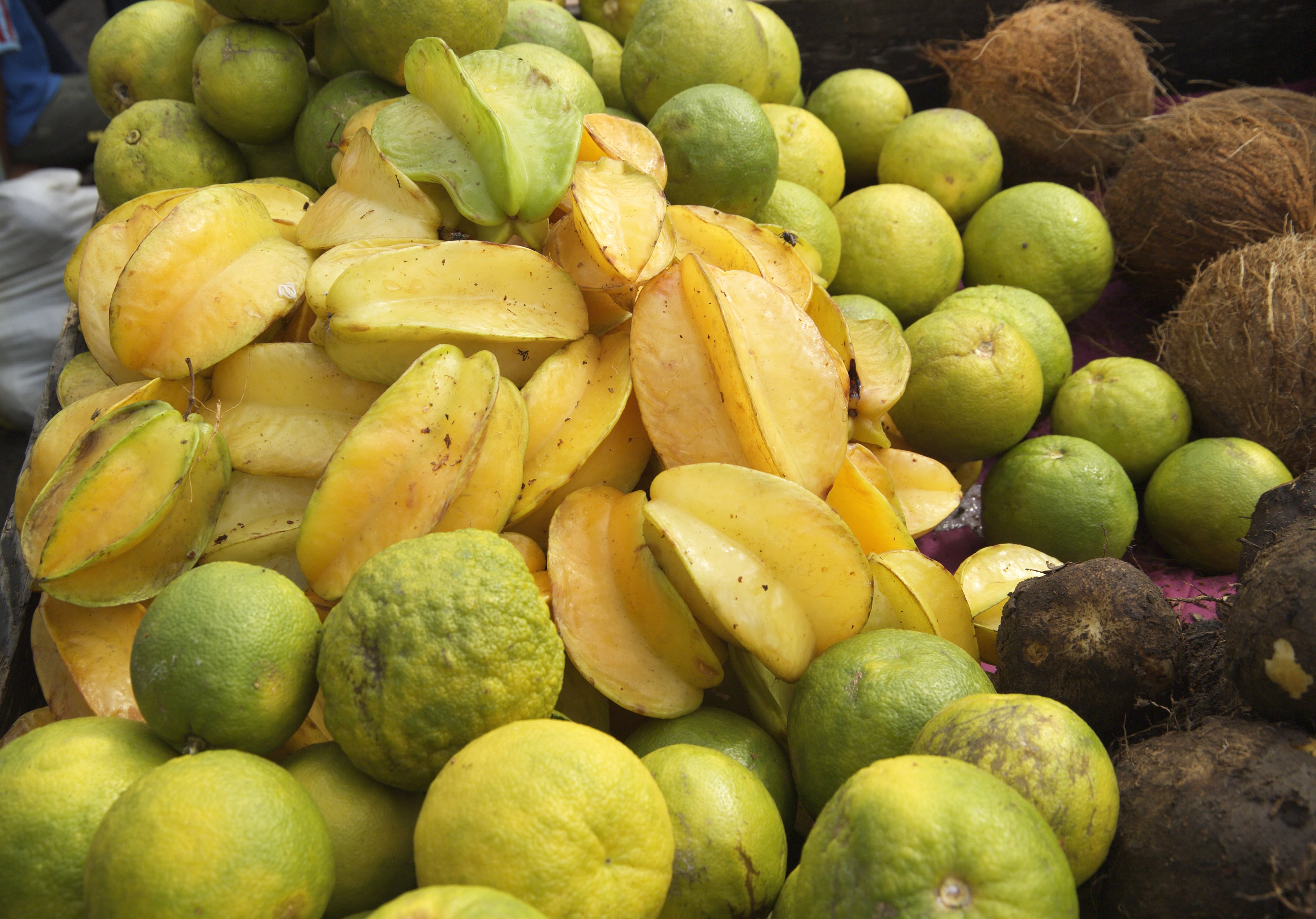 La carambola se puede usar en la preparación de comidas y jugos.