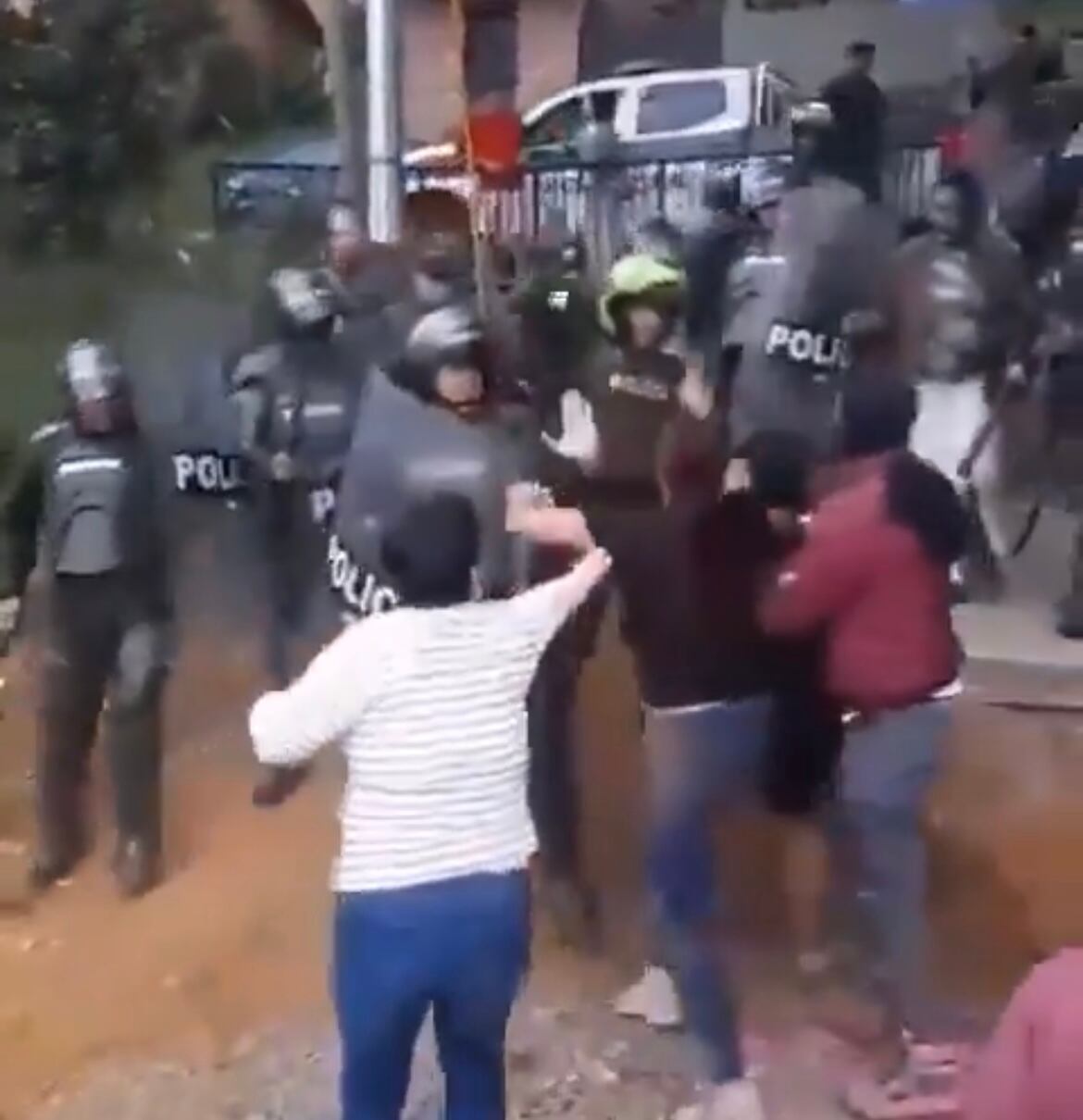 Desalojo comuna 8 Medellín