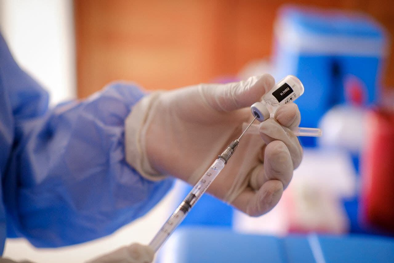 Por falta de vacunas, suspenden segunda dosis de Sinovac en Cartagena y Medellín