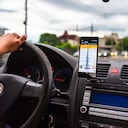 Los usuarios puede escuchar música mientras conducen.