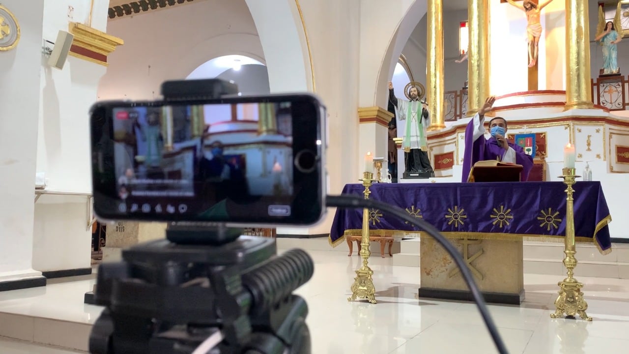 Las ceremonias se podrán seguir por las redes sociales y canales locales.