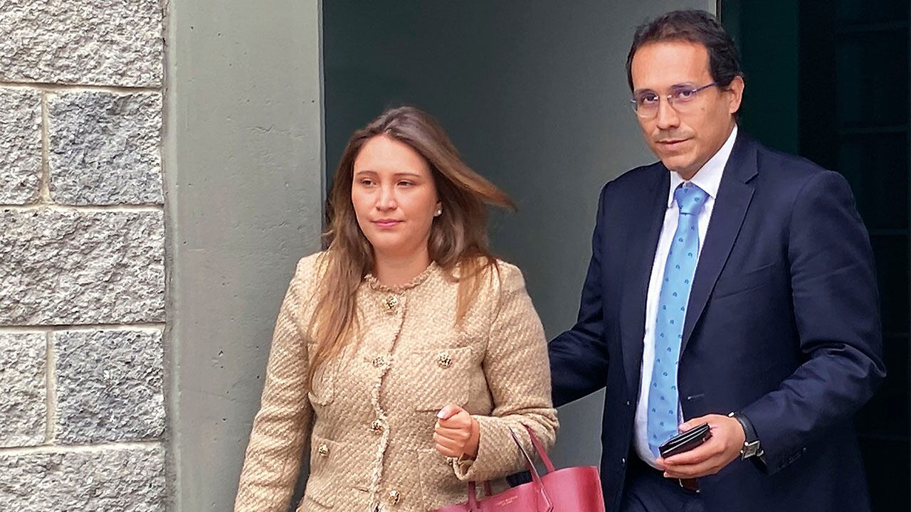 Por ocho días y durante más de 50 horas, María Alejandra Benavides estuvo declarando en la Corte Suprema de Justicia. Dejó claro que el exministro Ricardo Bonilla sabía y ordenó el negociado corrupto con los congresistas de la Comisión de Crédito Público.