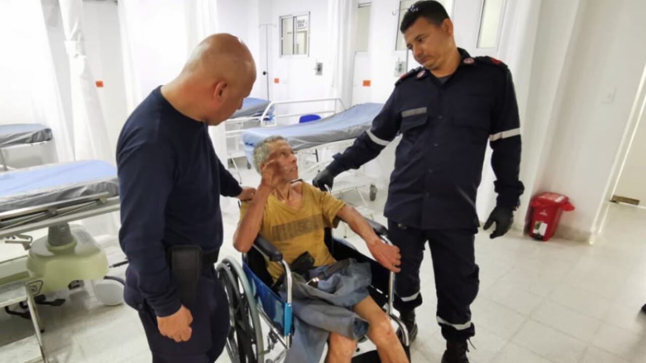 Javier Vélez, campesino que duró nueve días desaparecido en el monte.