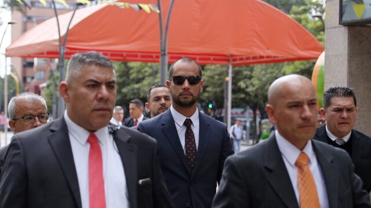 El abogado Diego Cadena fue sentenciado por el delito de soborno en actuación penal.