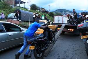 Al parecer, algunas de las motocicletas que fueron inmovilizadas, han sido reportadas como hurtadas.