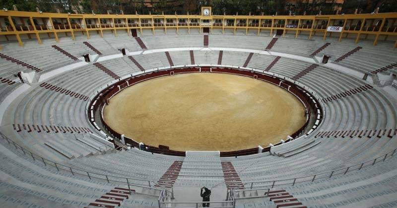 La plaza de toros de Santamaría fue inaugurada el 8 de febrero de 1931. 