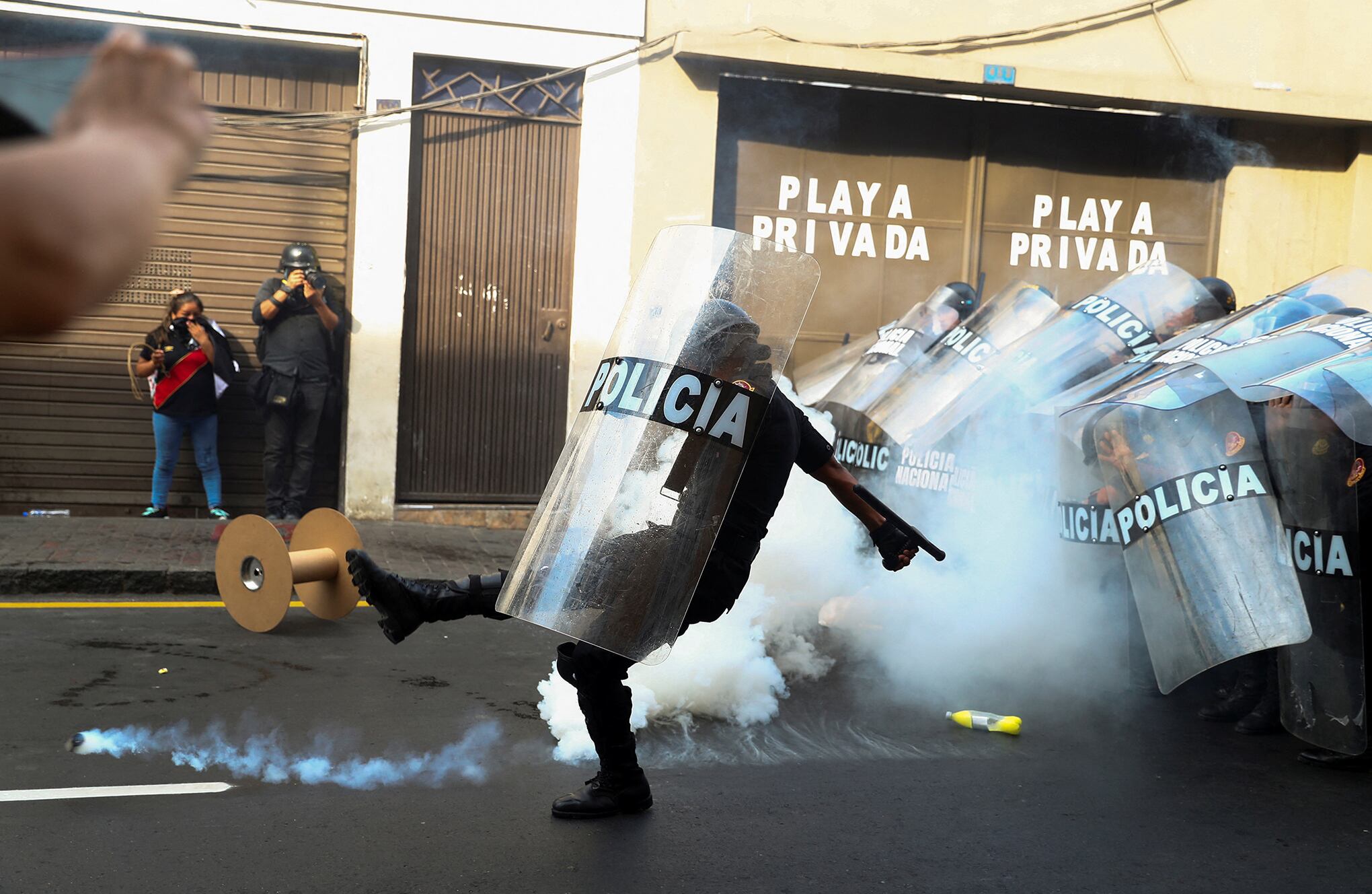 En imágenes : marcha 'Toma Lima' para manifestarse contra la presidenta de Perú, Dina Boluarte