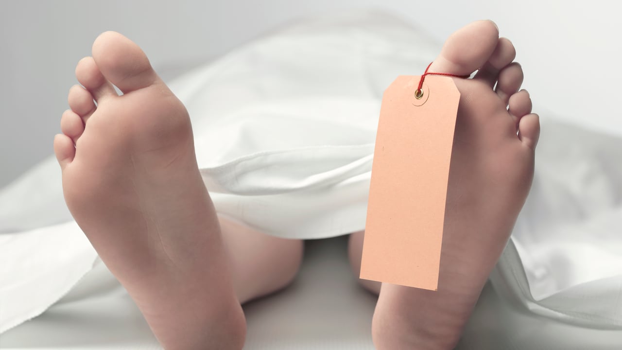 Es considerada la agonía más larga registrada, al estar 83 días en cuidados médicos sin mejoría alguna.