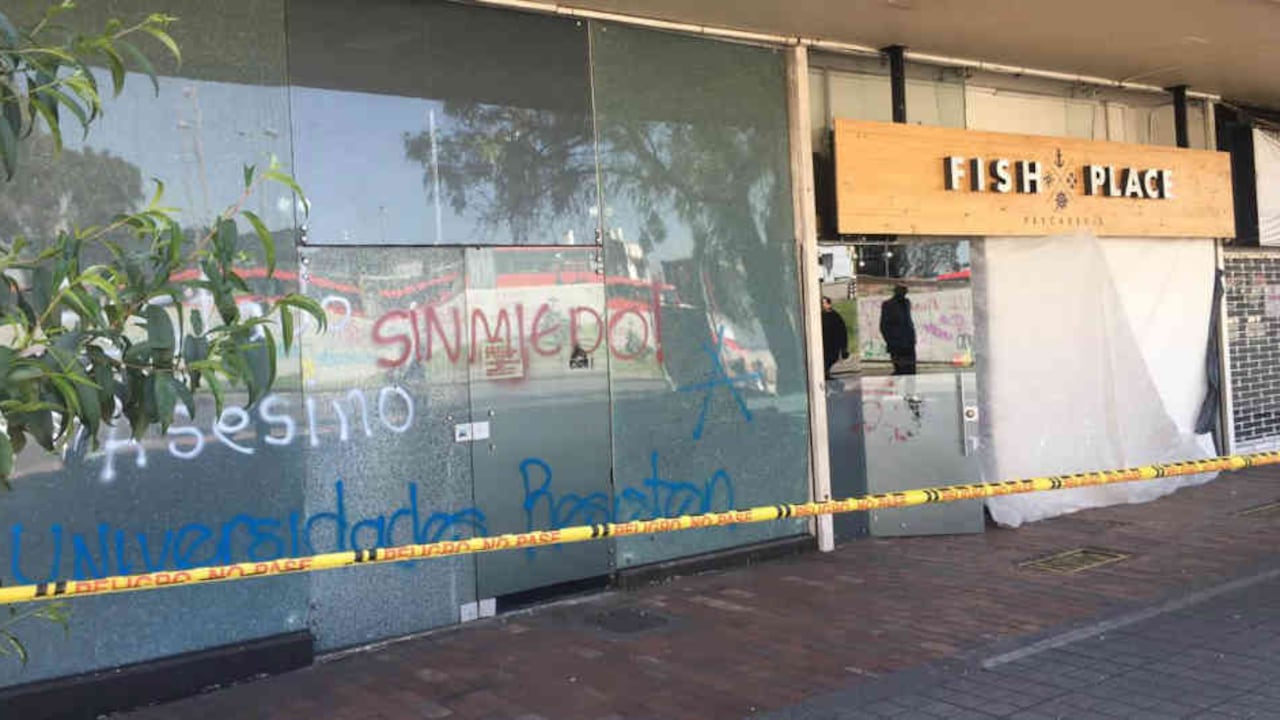 Las pérdidas por los disturbios del pasado 31 de octubre sumaron $50 millones en este restaurante.