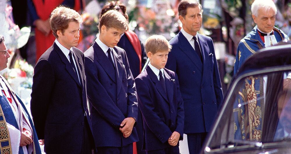 La Reina Isabel II fue exitosa en garantizar que la Corona fuera garante de la protección del Estado y del sentido de continuidad y estabilidad. 