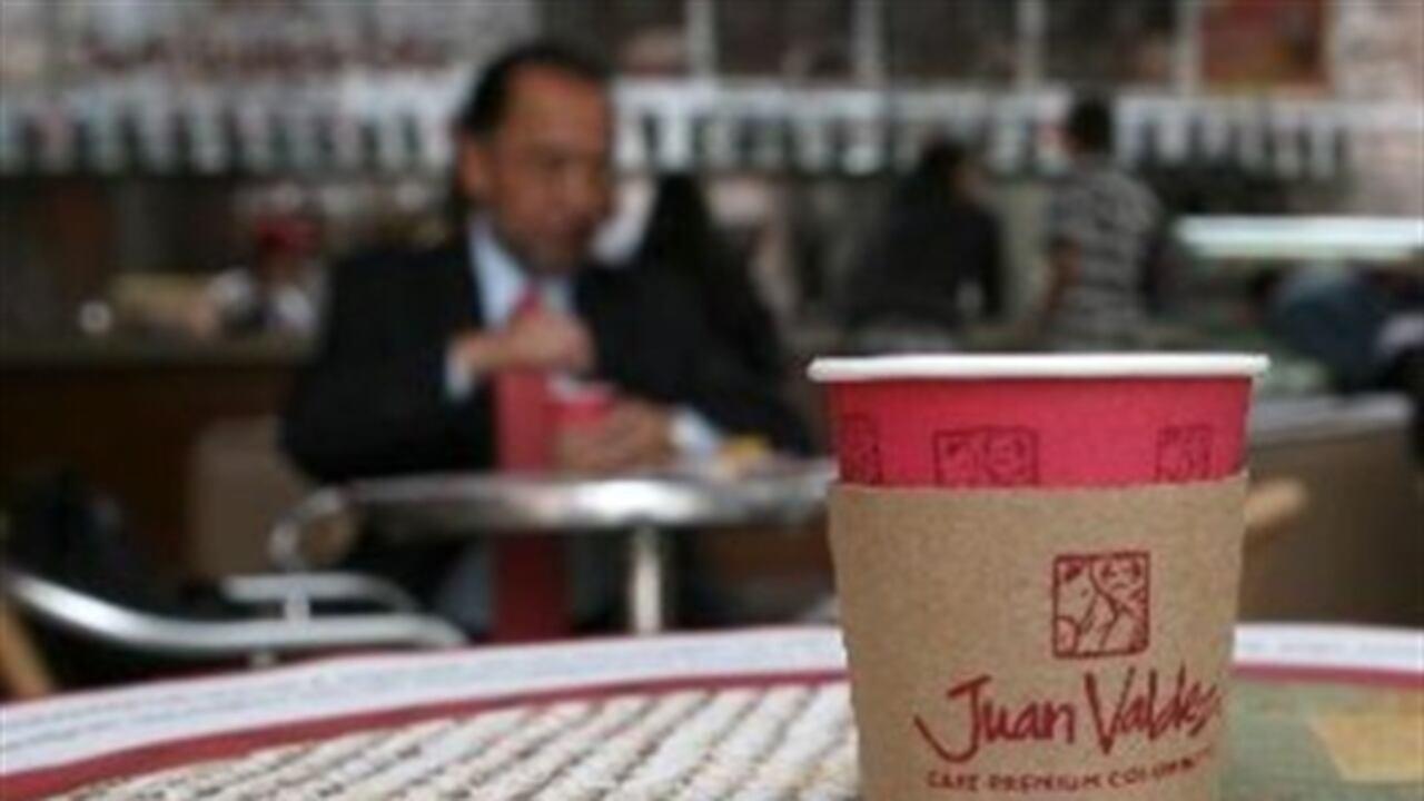 FOTO: Alejandro Acosta - Revista Dinero. Tienda Juan Valdez en Bogotá