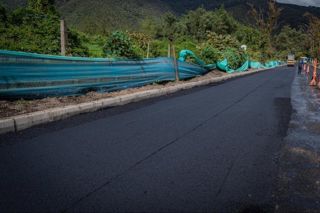 Bogotá entregó la nueva calle 222: más de 12.800 m² de malla vial intervenidos