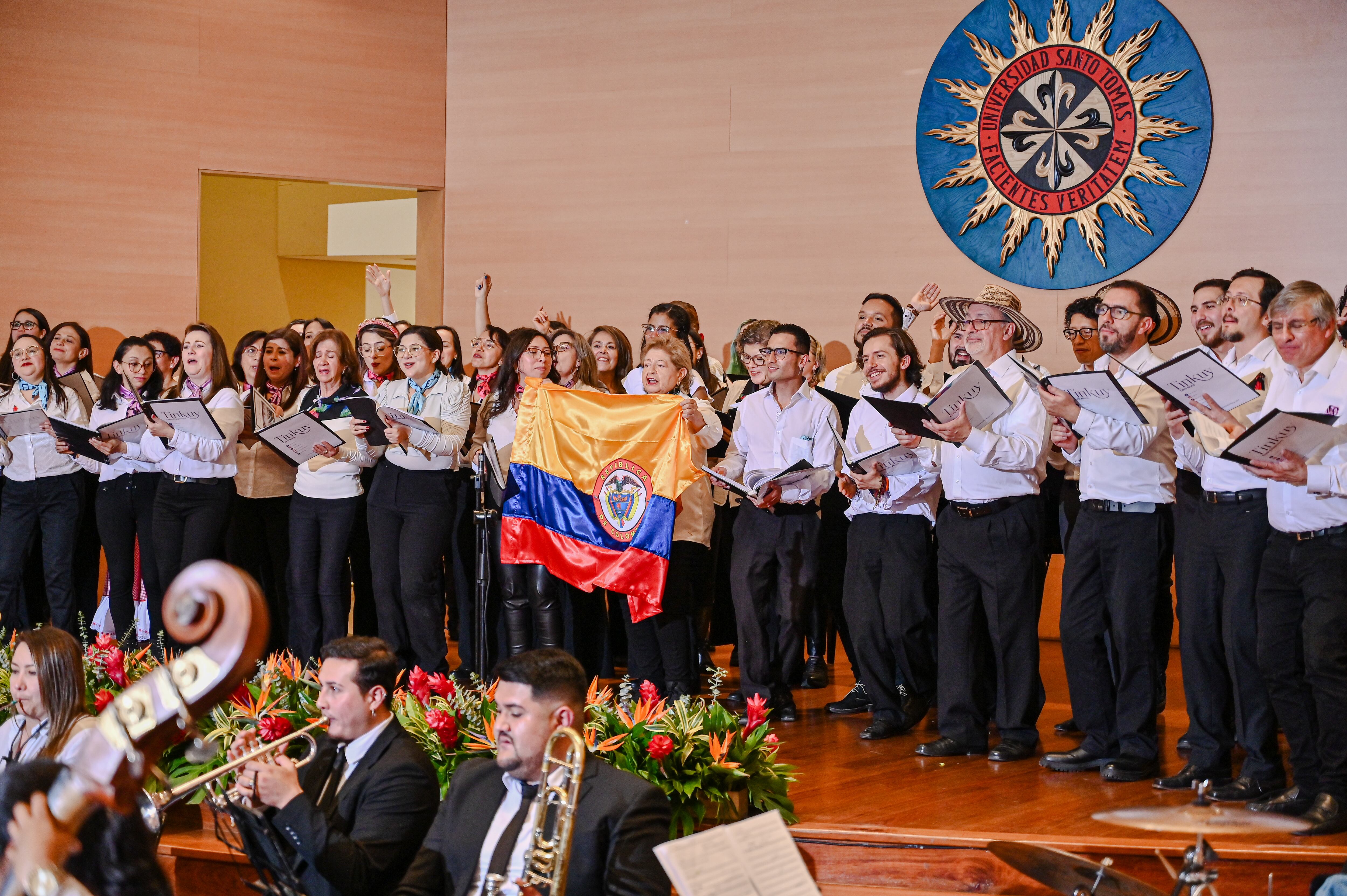 Tinkuy Ensamble reúne más de 100 artistas en su Concierto Sinfónico-Coral de Navidad, 3 y 4 de Diciembre.