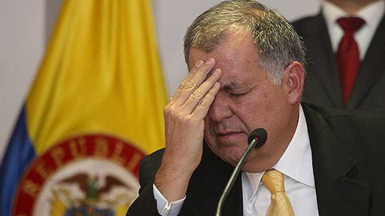 Procurador critica norma que convierte la esterilización en servicio de salud.