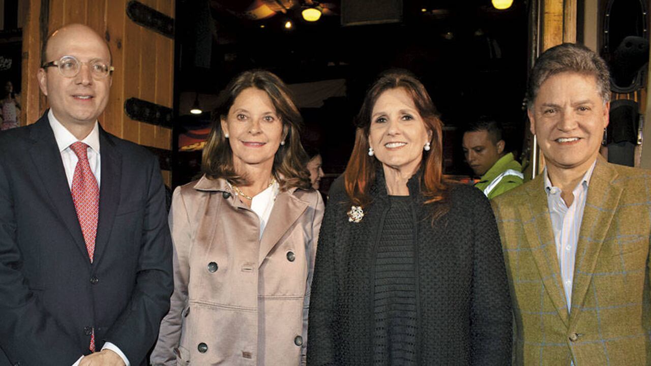 Andrés Rugeles, Marta Lucía Ramírez, Rosa Cotes y Álvaro Rincón.