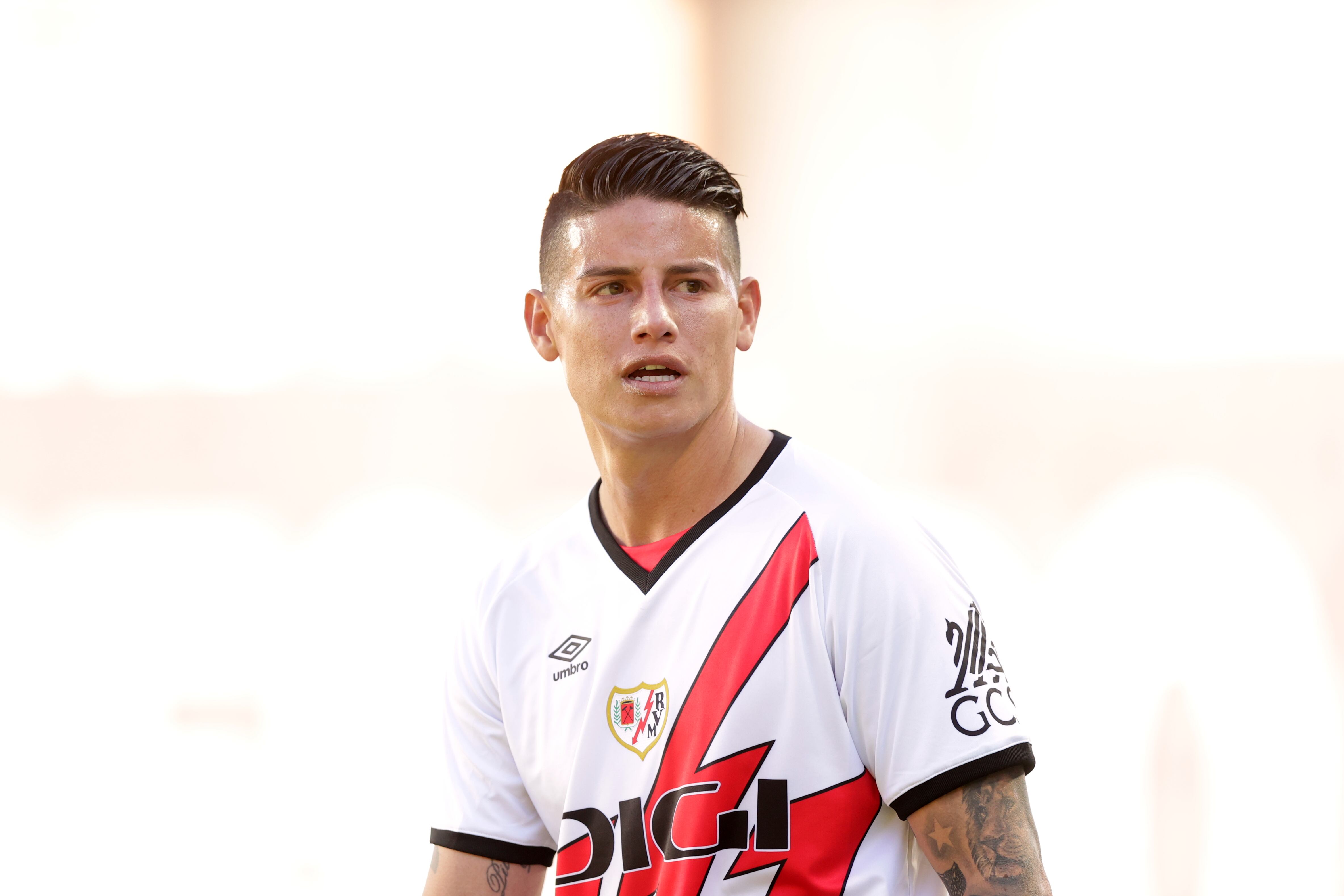 MADRID, SPAIN - SEPTEMBER 28: James Rodriguez of Rayo Vallecano de Madrid reacts during the LaLiga match between Rayo Vallecano and CD Leganes  at Estadio de Vallecas on September 28, 2024 in Madrid, Spain. (Photo by Gonzalo Arroyo Moreno/Getty Images)