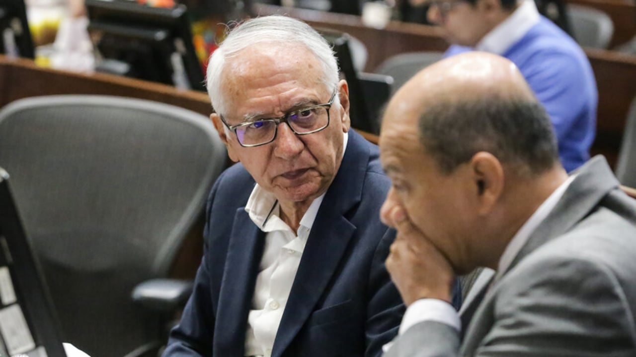 Guillermo Alfonso Jaramillo, ministro de Salud.