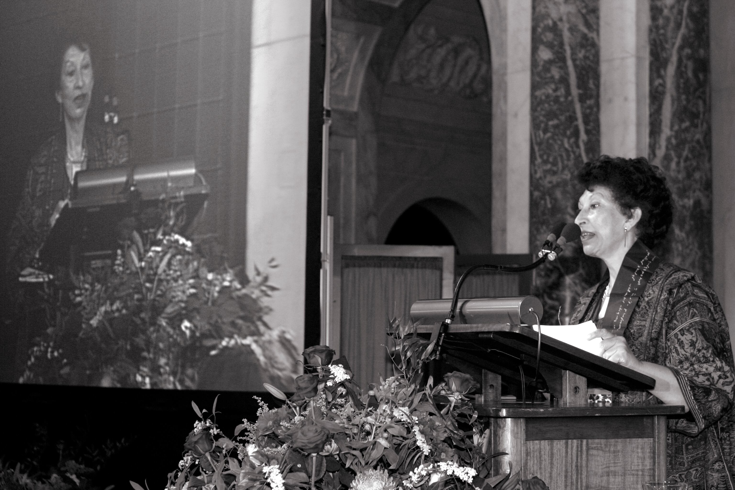 Fatima Merinissi, discurso de aceptación del Premio Erasmus 2004 (Países Bajos). Cortesía de la Fundación Praemium Erasmianum., CC BY-SA