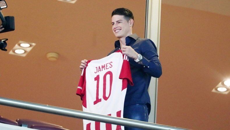 James Rodríguez llegó a Olympiacos menos de un año atrás, hoy se despide de su afición.