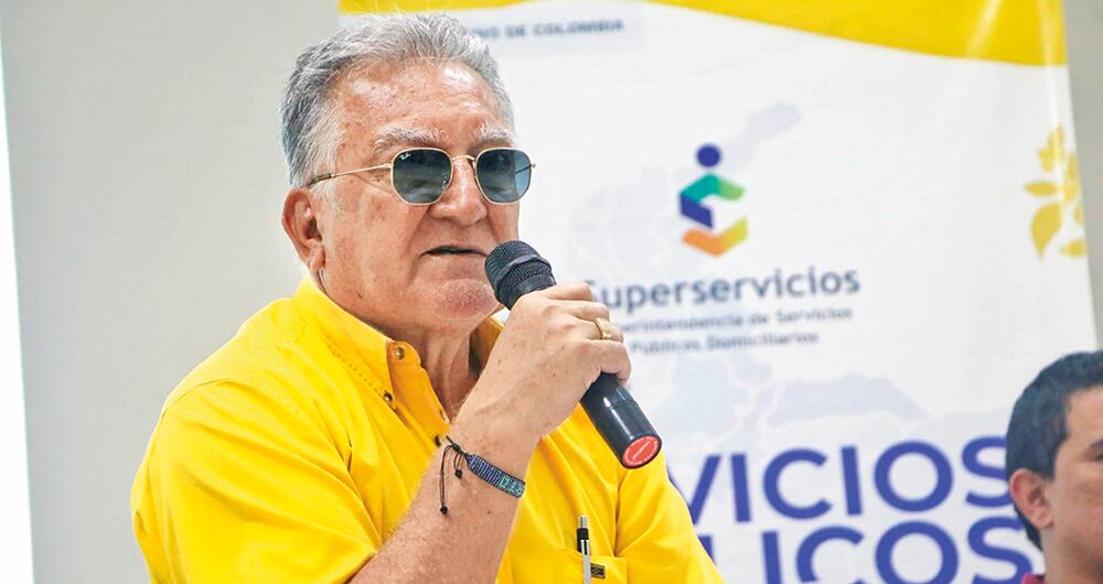  Quiroga asegura que el Gobierno no pretende perjudicar a la empresa privada.