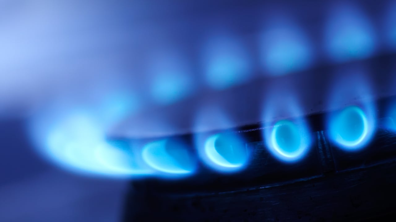 Una revisión a las tarifas del servicio de gas llevó a tomar medidas que impactarán directamente a usuarios en varios departamentos del país.