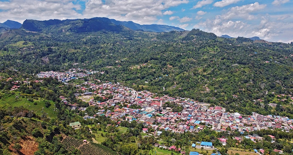 San Francisco es un municipio que se encuentra a 60 kilómetros de Bogotá. A pesar de su cercanía con la capital, solo hasta hace poco se ha empezado a notar un apoyo del gobierno departamental.