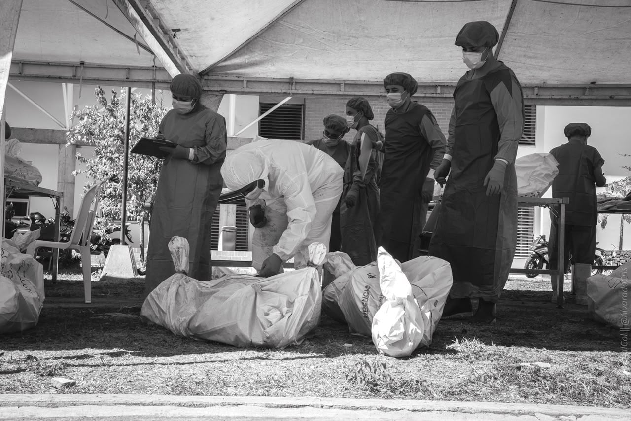Los forenses de Medicina Legal tienen una labor fundamental.