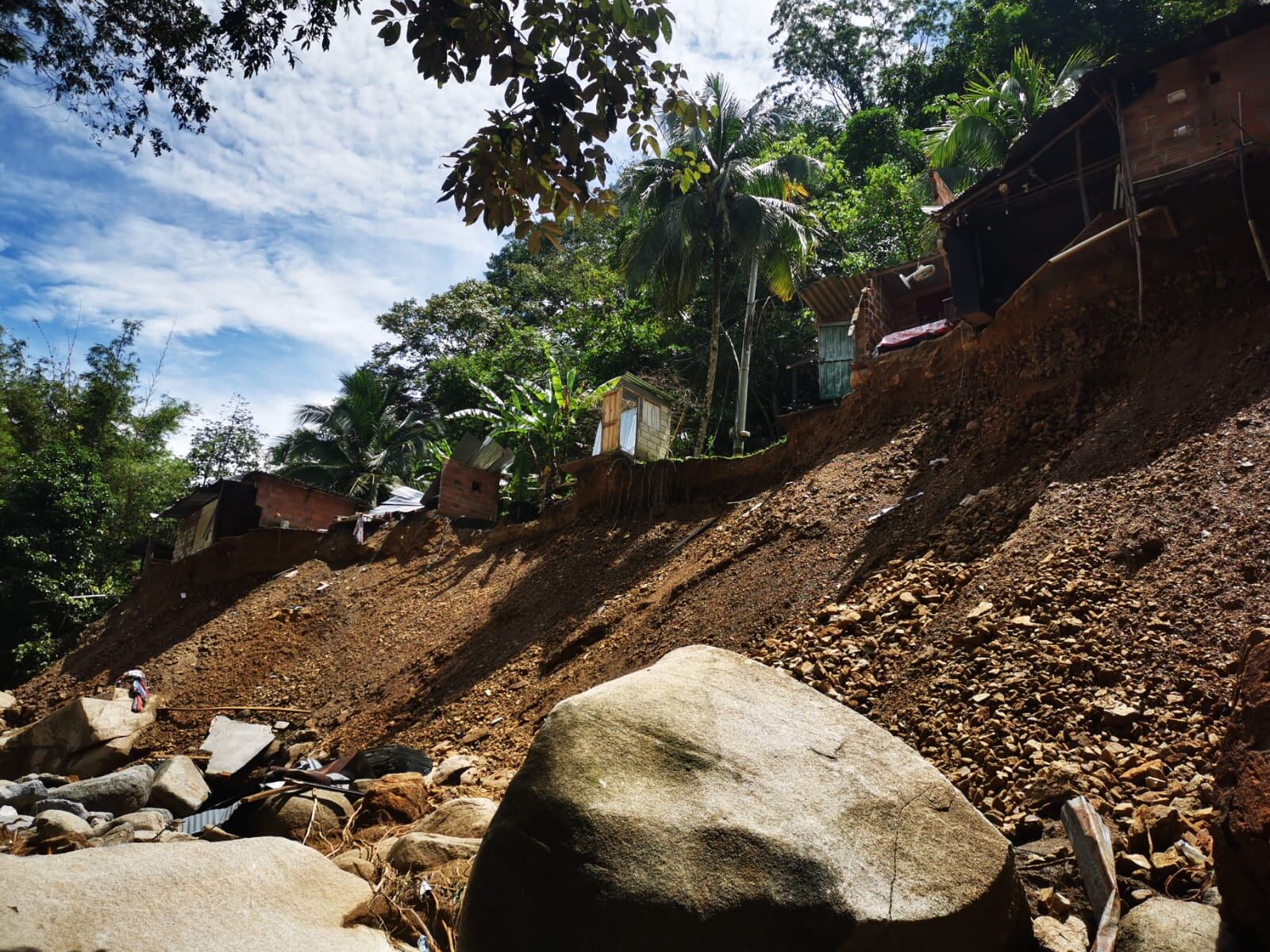 Viviendas afectadas por movimientos en masa.