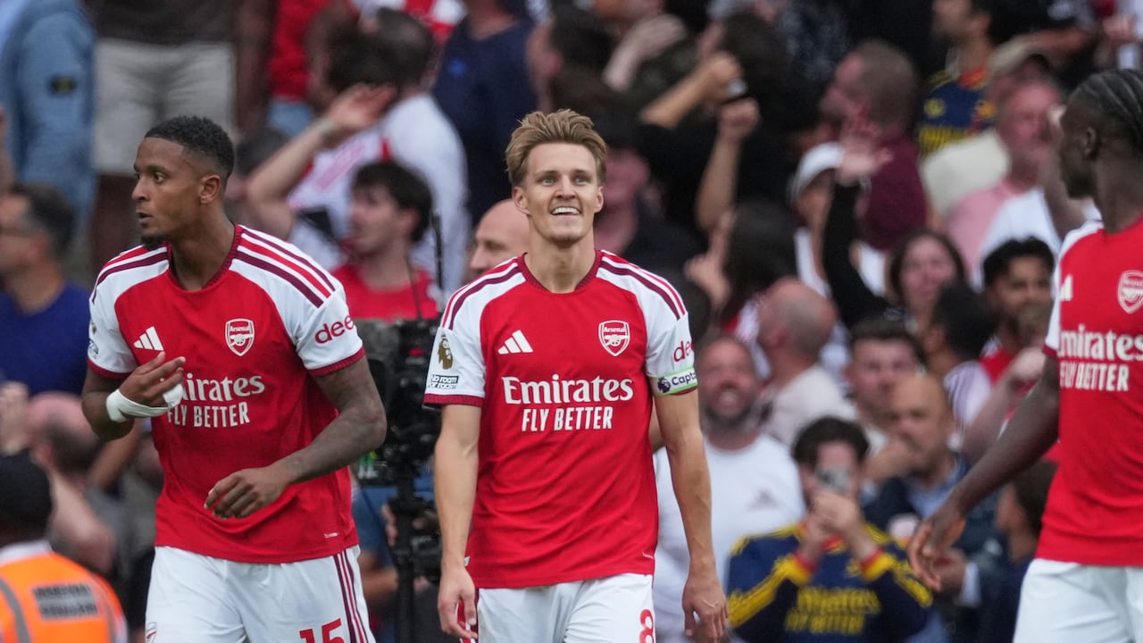 Martin Odegaard sentenció la remontada en el arranque del segundo tiempo
