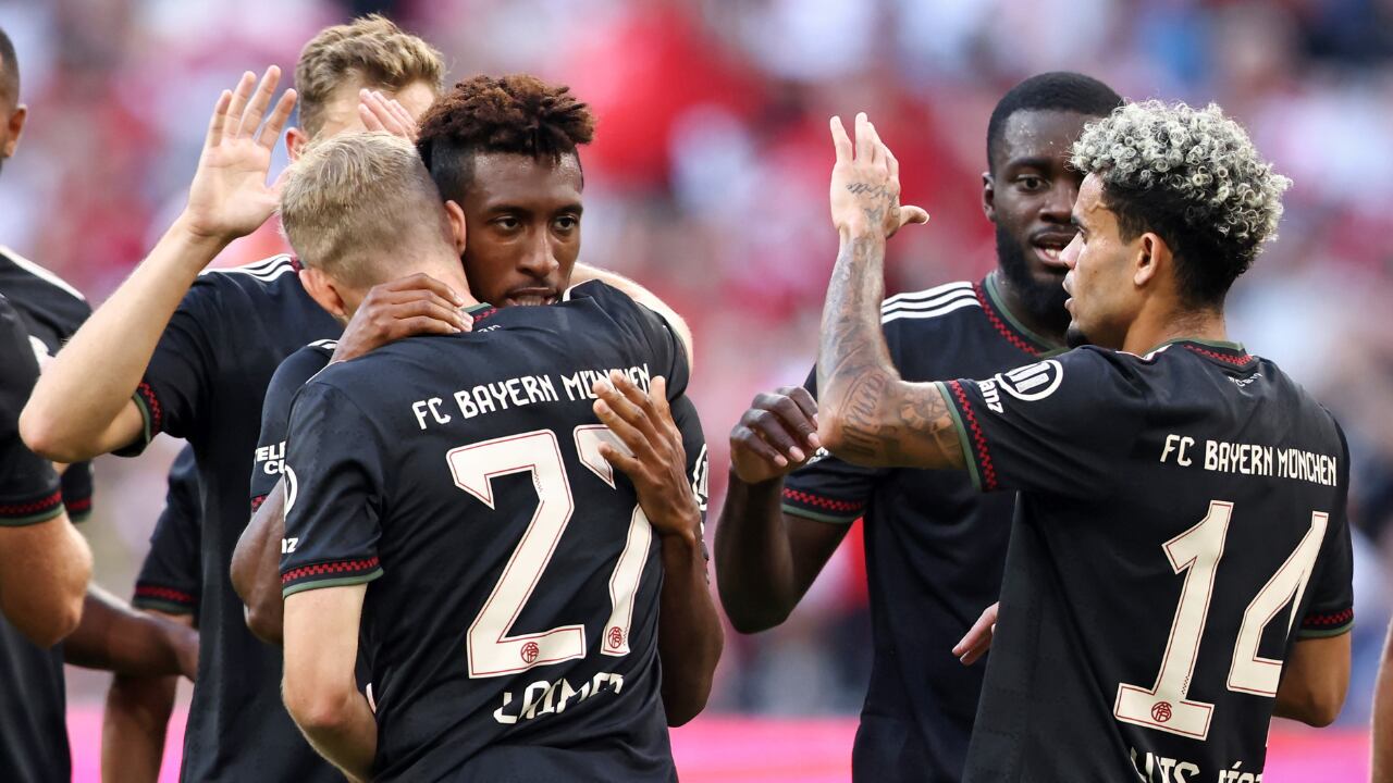 Luis Díaz en la celebración de un gol para Bayern Múnich