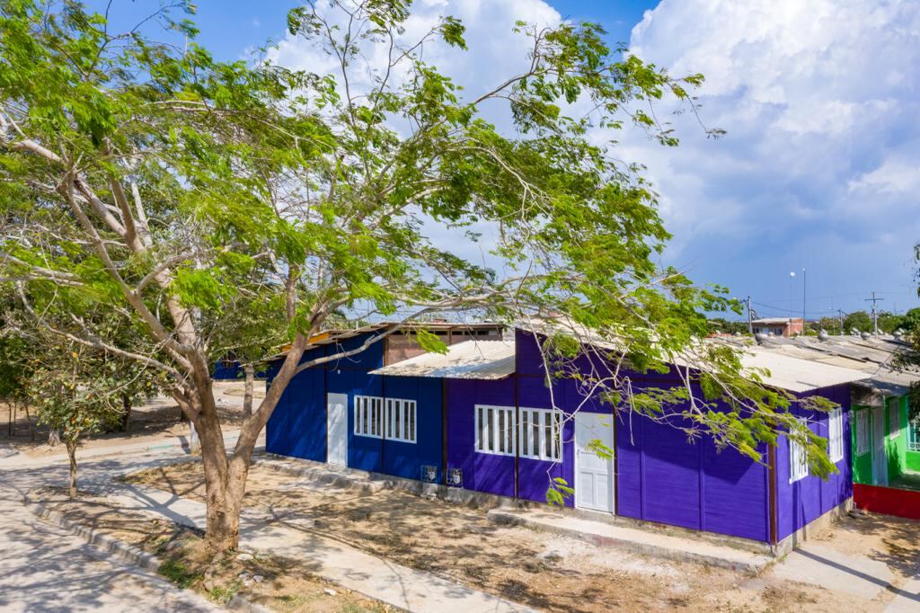 30 casas las que fueron construidas a base de plástico reciclado