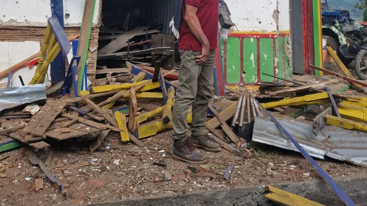 Motobomba explotó en Riofrío, Valle