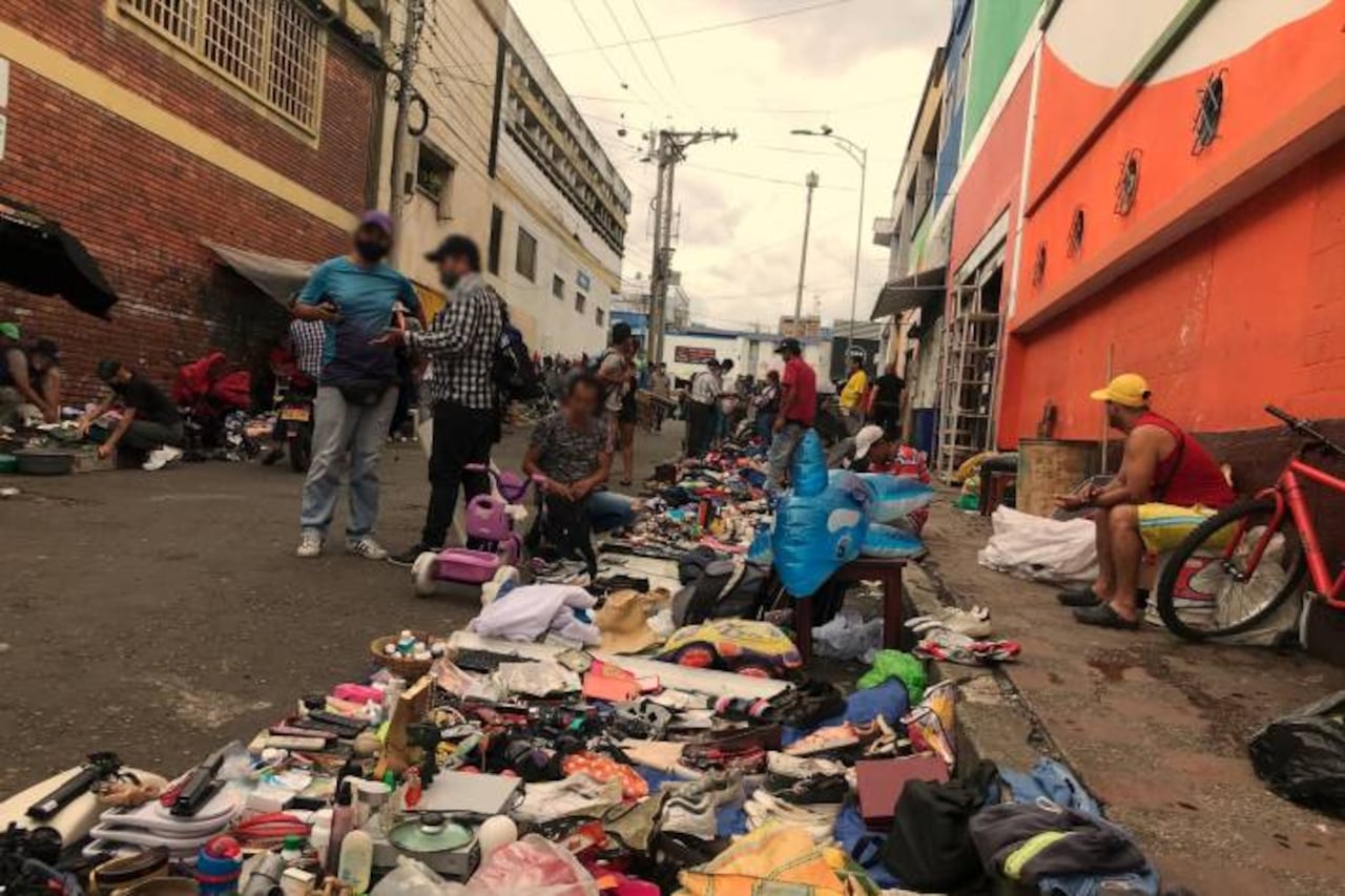 El mercado Las Pulgas, está ubicado en el barrio Gaitán.
