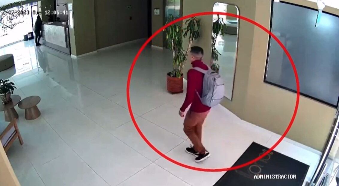 La Fiscalía General de la Nación, en coordinación con el Cuerpo Técnico de Investigación (CTI) y
el Gaula Militar, capturaron a cuatro personas que harían parte de la organización delincuencial
Estinfalo, investigada por una serie de hurtos cometidos en inmuebles de Bogotá