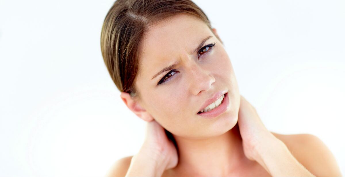 Hay una serie de ejercicios que puede poner en marcha para reducir la papada.