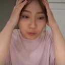 Joven deja que la inteligencia artificial controle su día.