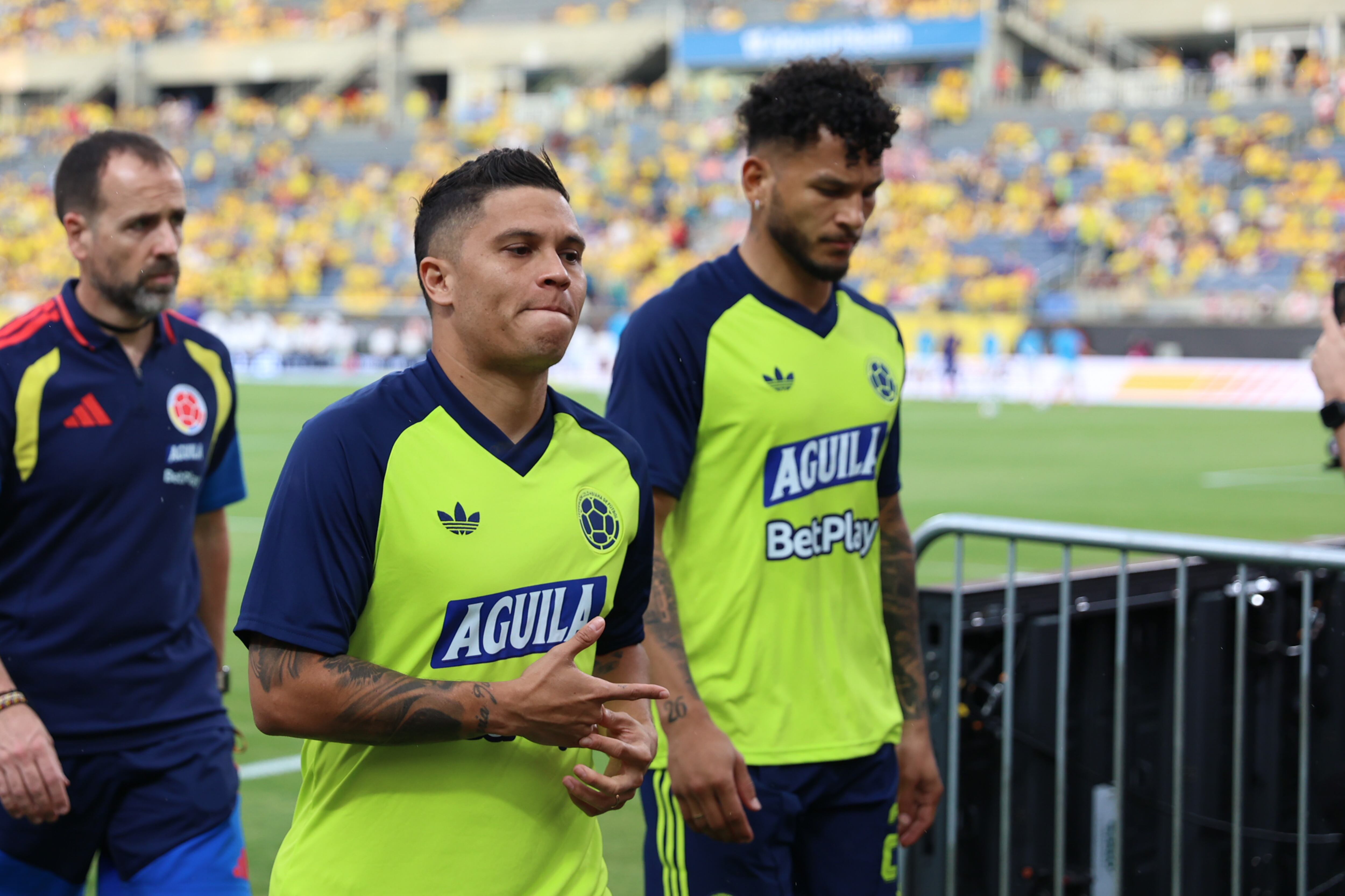 Juan Fernando Quintero y Luis Javier Suárez, de la Selección Colombia