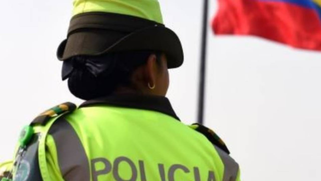 La teniente relató detalles de cómo incluso recibió una citación a una audiencia.