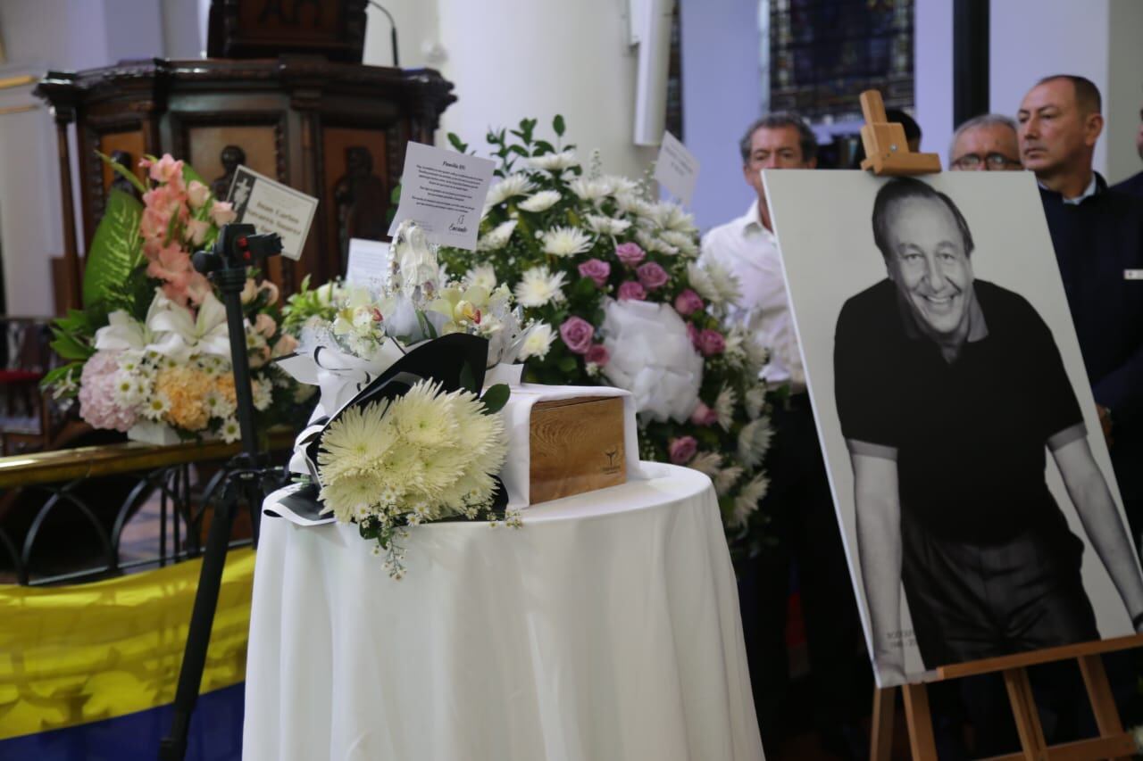 Exequias Rodolfo Hernández