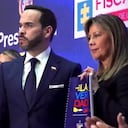Abelardo De La Espriella entregó a la Fiscalía el libro de la verdad sobre hechos de corrupción del gobierno de Gustavo Petro.