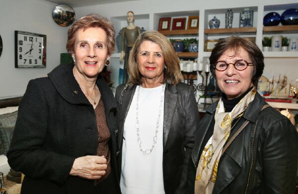 Pilar Gómez, María Cristina Echeverry y María Clara. 
