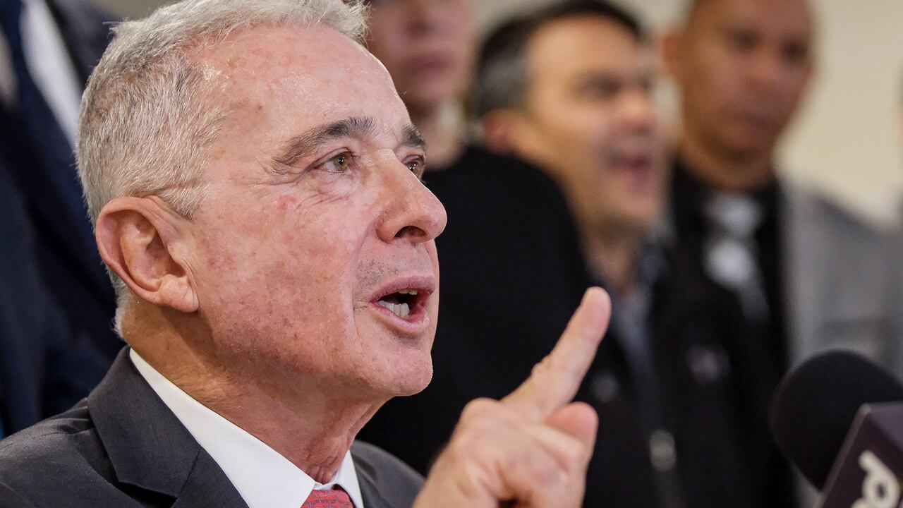 Álvaro Uribe Velez
