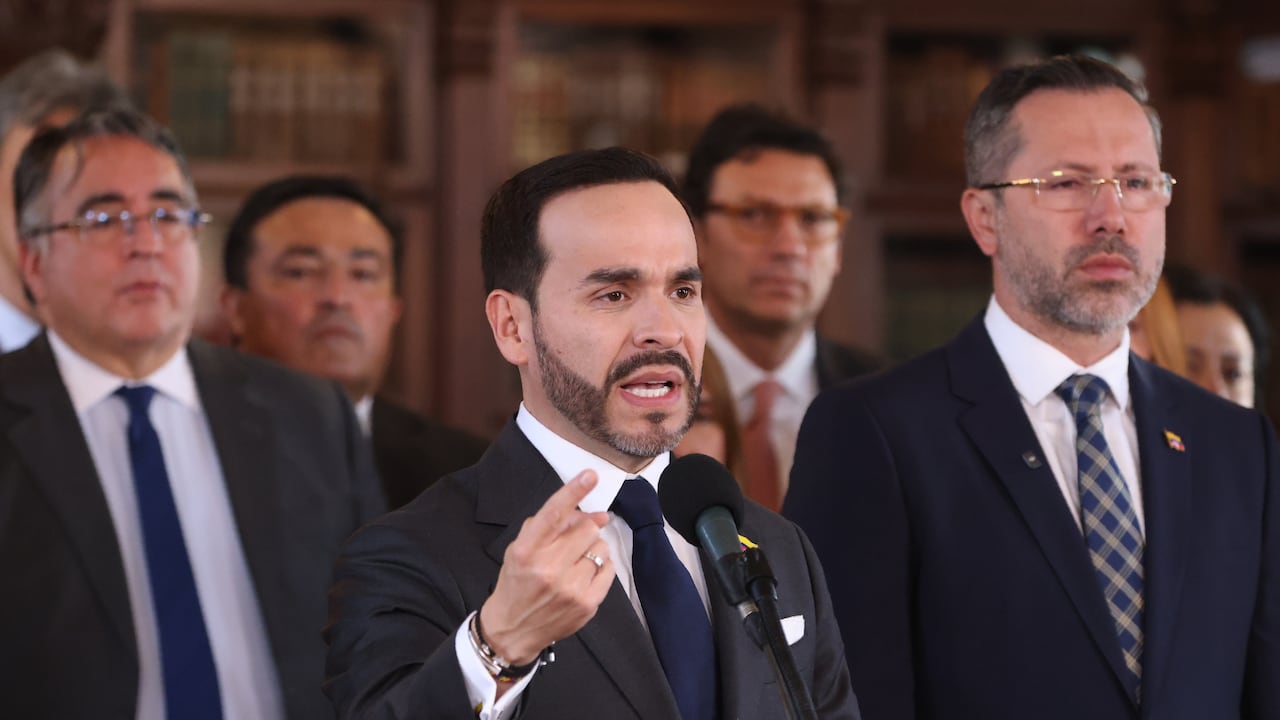 El presidente Abelardo De La Espriella decretó la emergencia económica este 19 de agosto de 2026.
