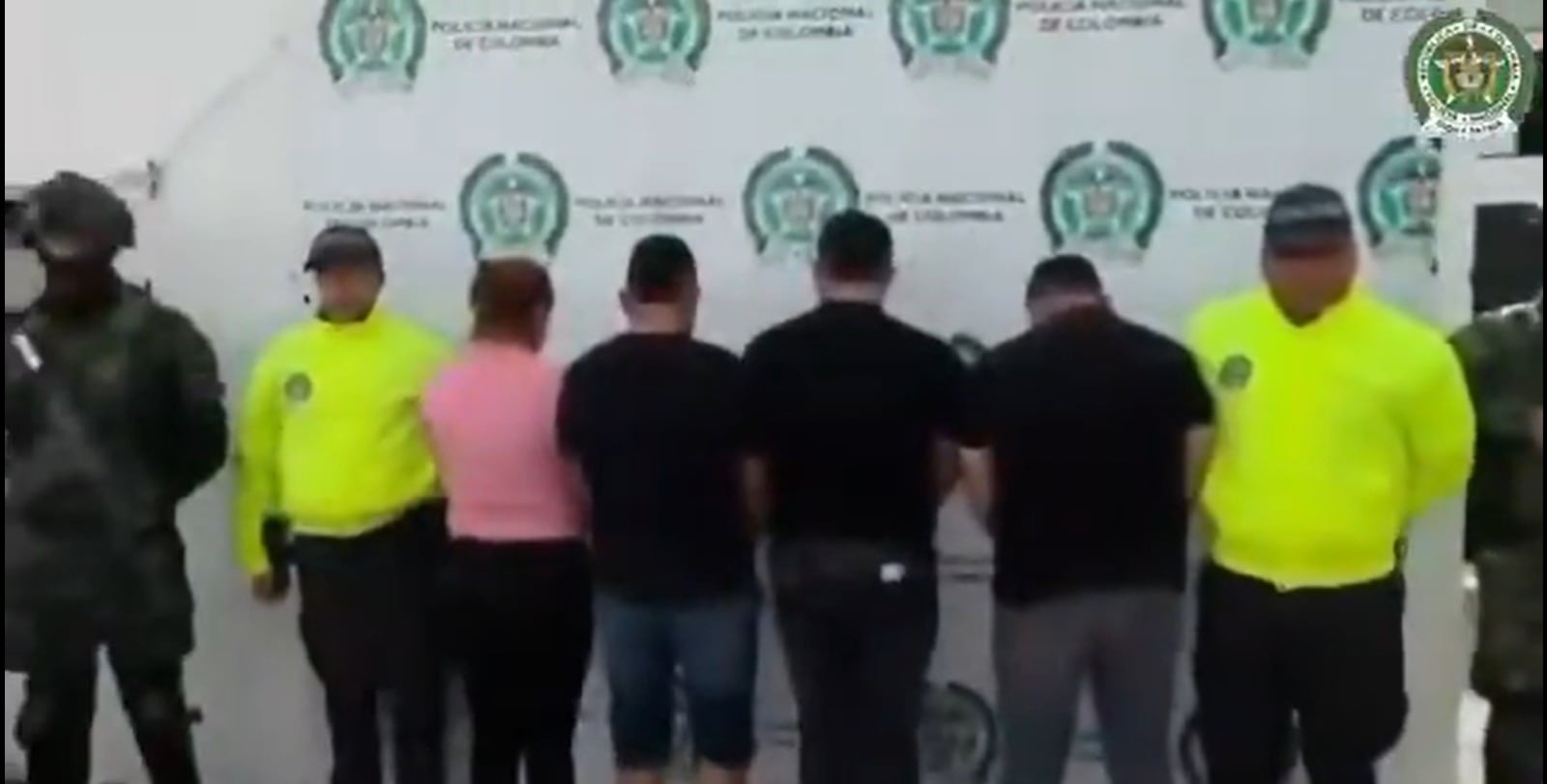 Los siete detenidos.