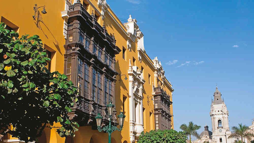 Balcones de cajón del centro histórico de Lima