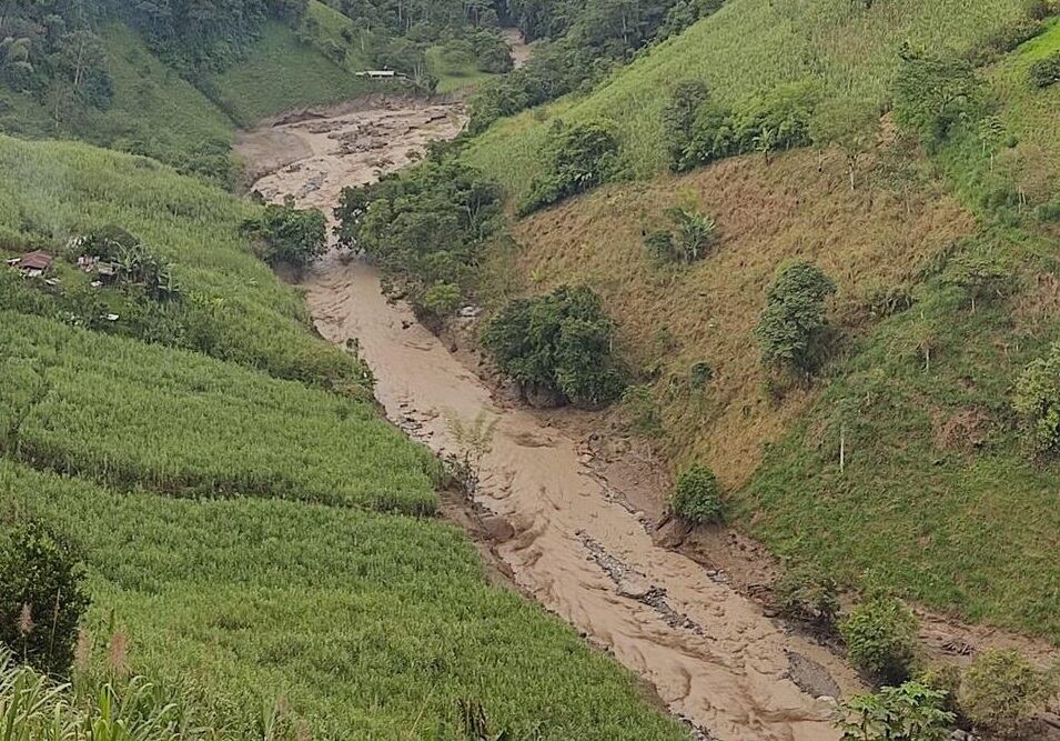 Piden ayuda al Gobierno Nacional para atender a la población afectada por la terrible emergencia