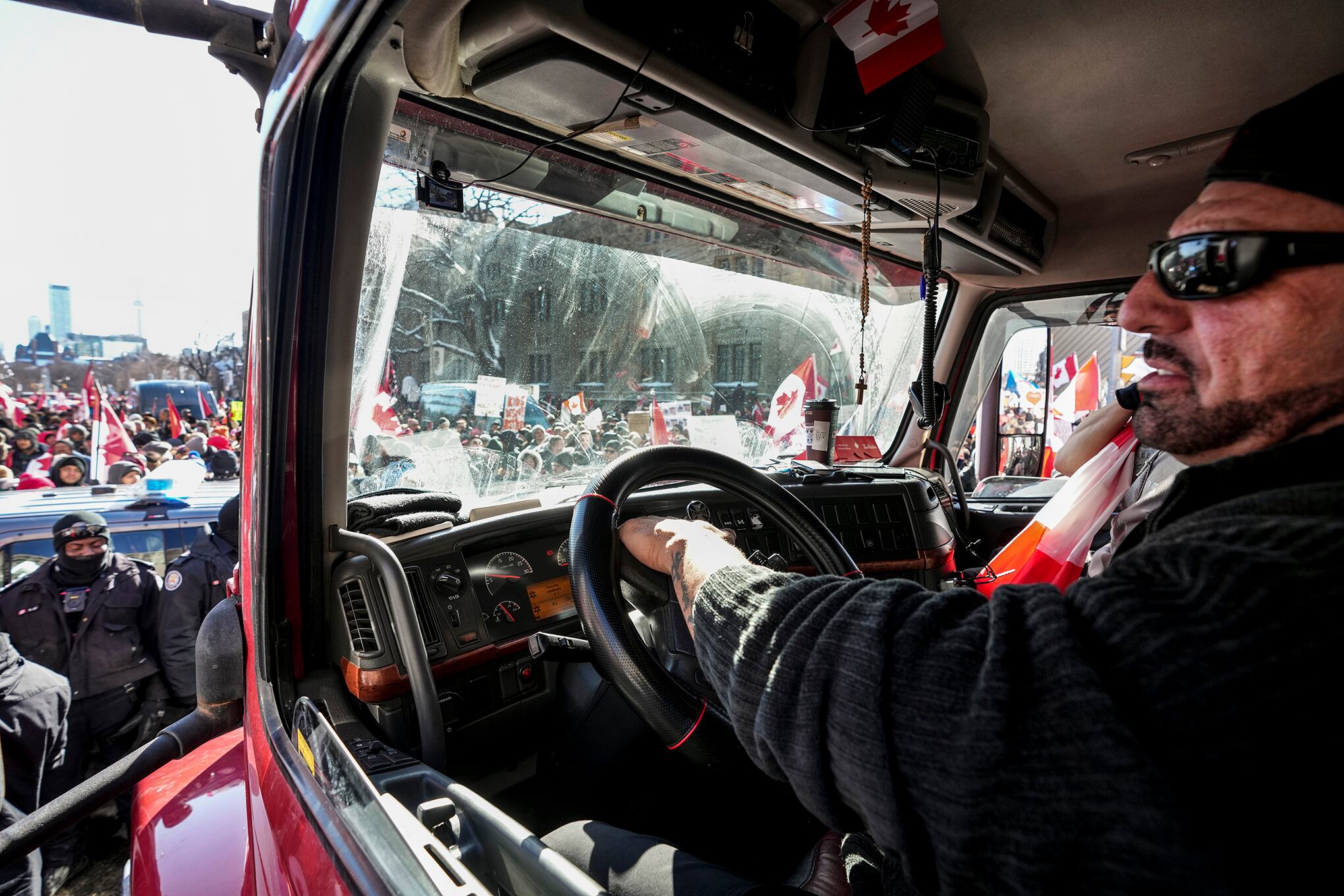 En imágenes: protestas y bloqueos en Canadá.