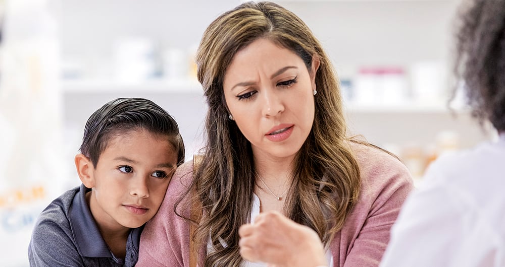 El desabastecimiento de medicamentos y la demora para la toma de exámenes o para citas con especialistas han llevado a muchas personas a pagar directamente por estos productos y servicios y así obtener diagnósticos más rápidos. 