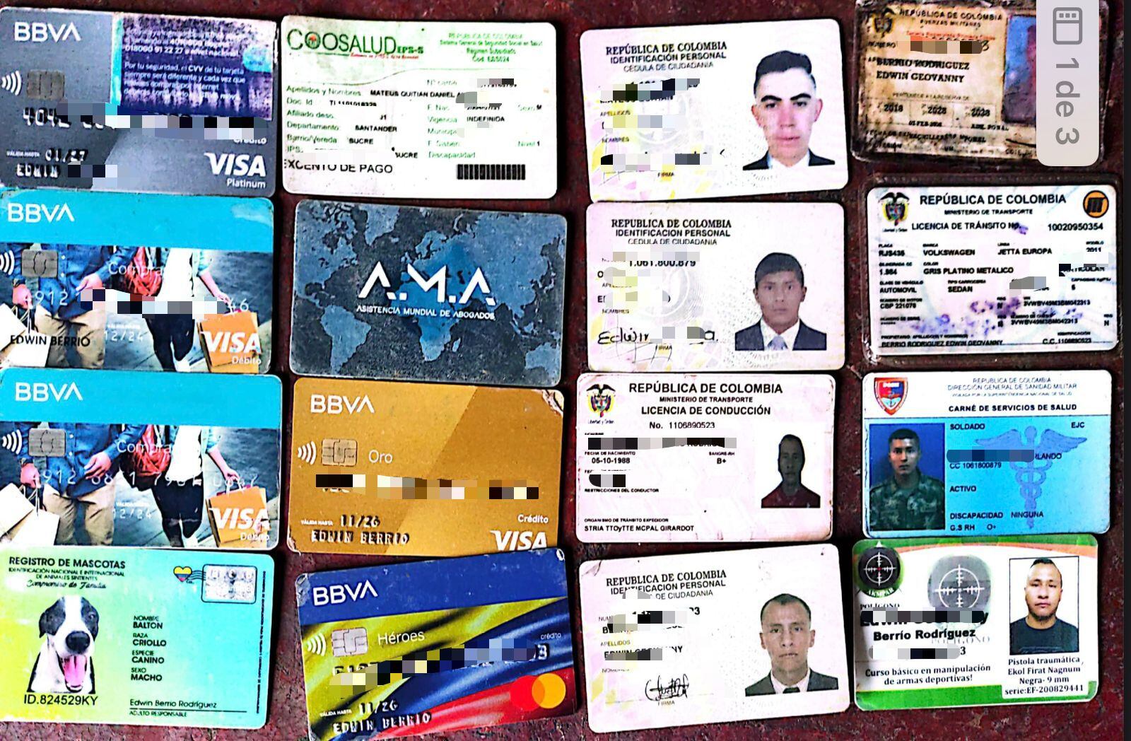 Cédulas y documento de militares en poder de las disidencias de las Farc en el Cauca.