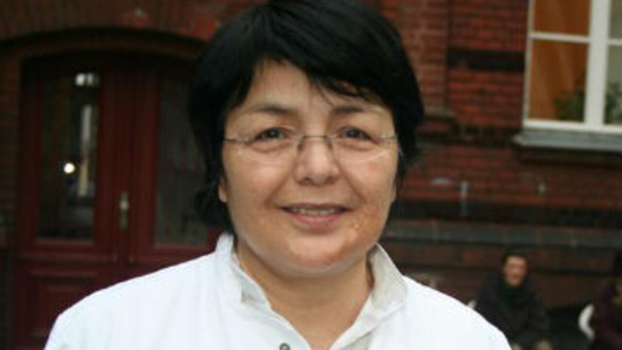 Jenny de la Torre atiende a indigentes y siempre tiene la esperanza que no vuelvan caer.